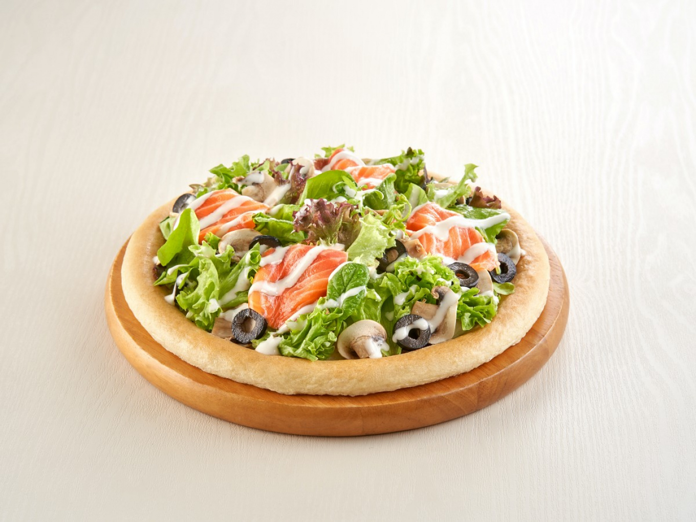 Pizza Salmon dan Jamur